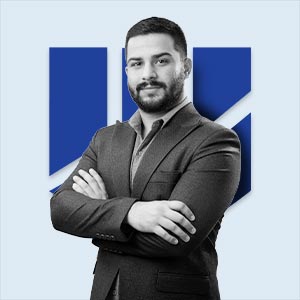 میلاد حسینی